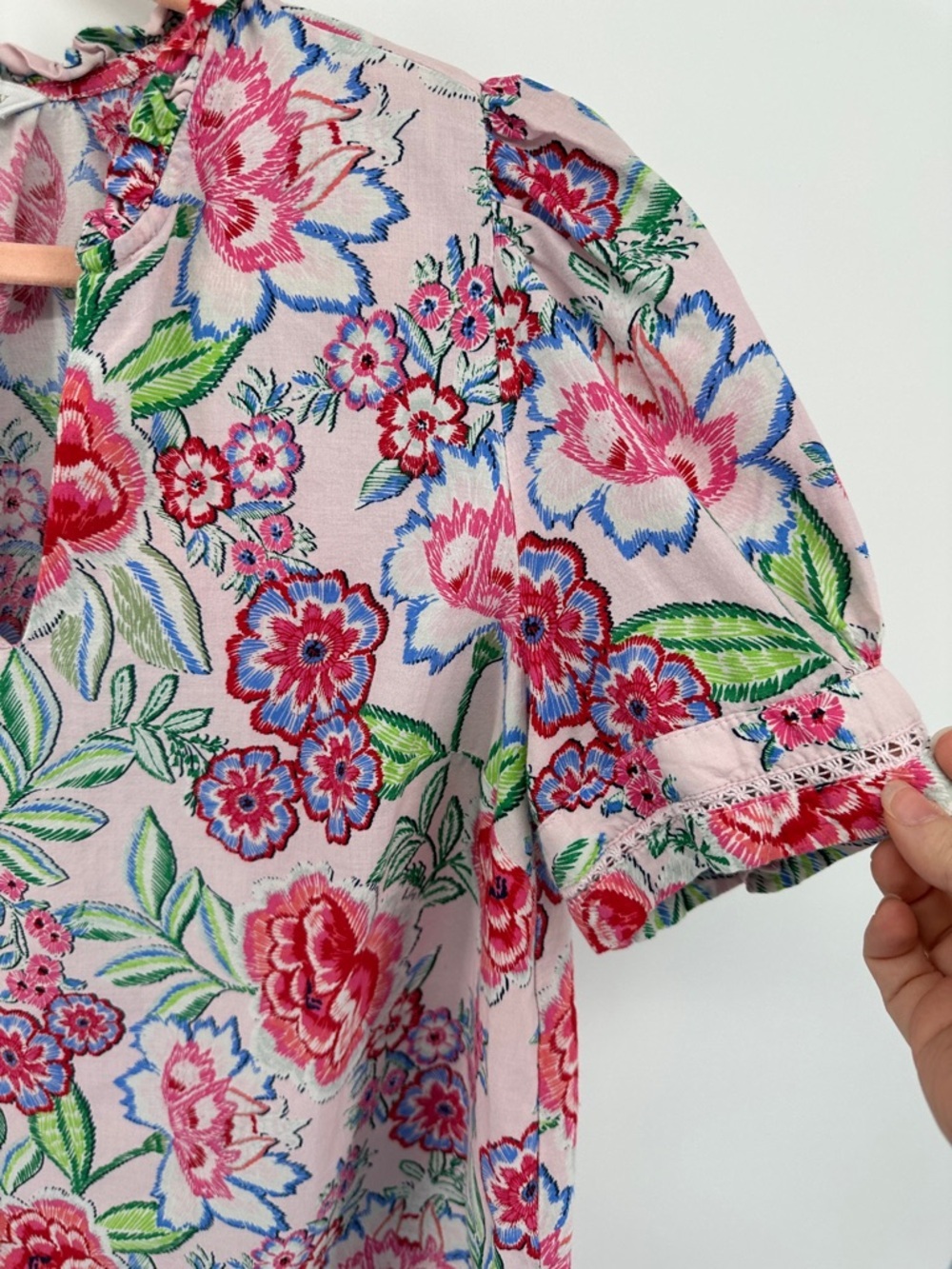 Crown&Ivy Boho Cottagecore Romantic Southern Belle Chic Floral Pink Blouse SzL - Picture 4 of 12